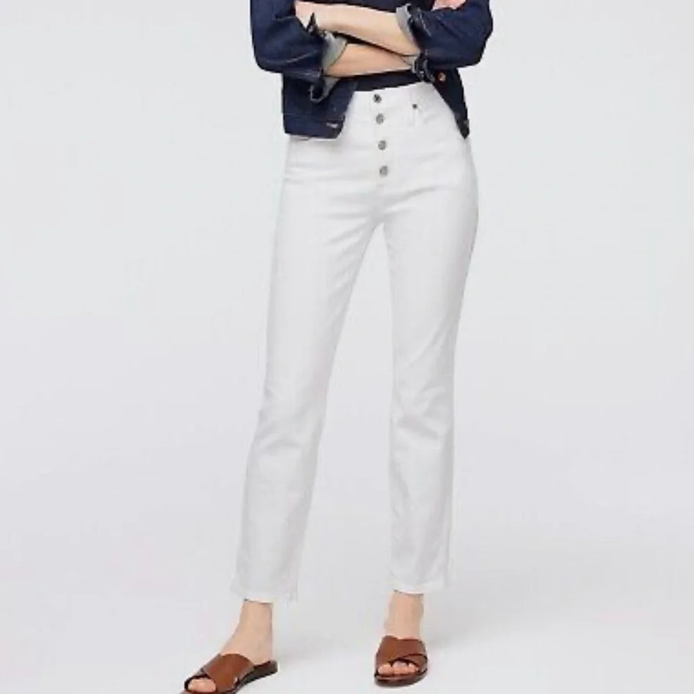 J.Crew  10" vintage straight jean in white Size 33